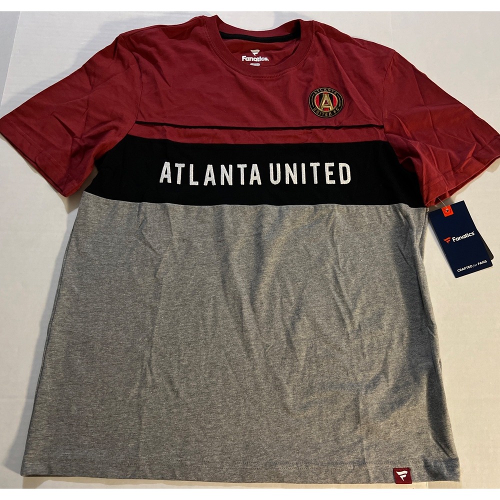 Fanatics MLS Atlanta United M Strike Short Sleeve Shirt Men's SZ MED NEW